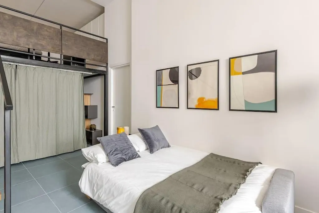 شقة New Luxury Loft - Prada-Bocconi ميلان