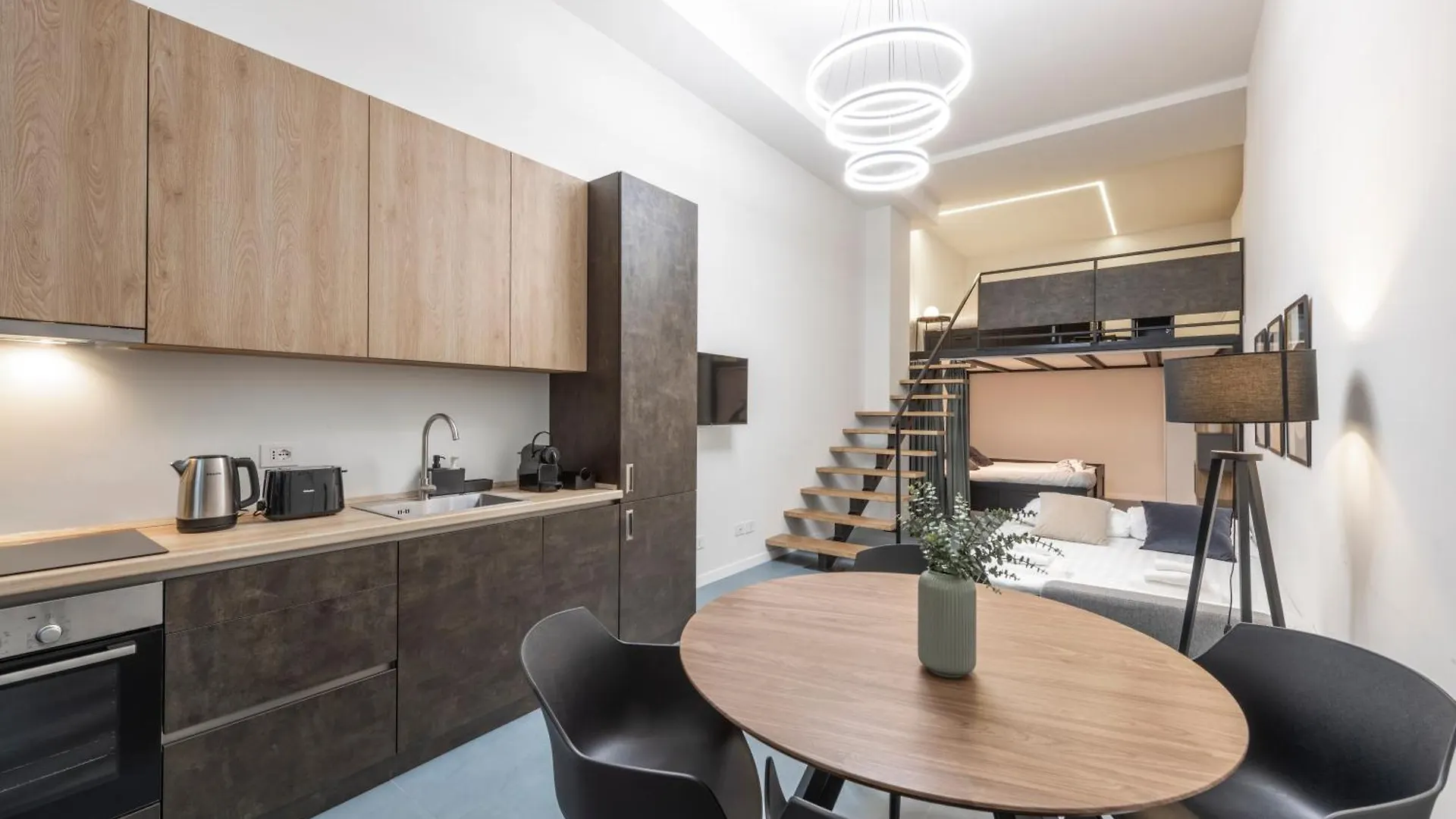 شقة New Luxury Loft - Prada-Bocconi ميلان إيطاليا