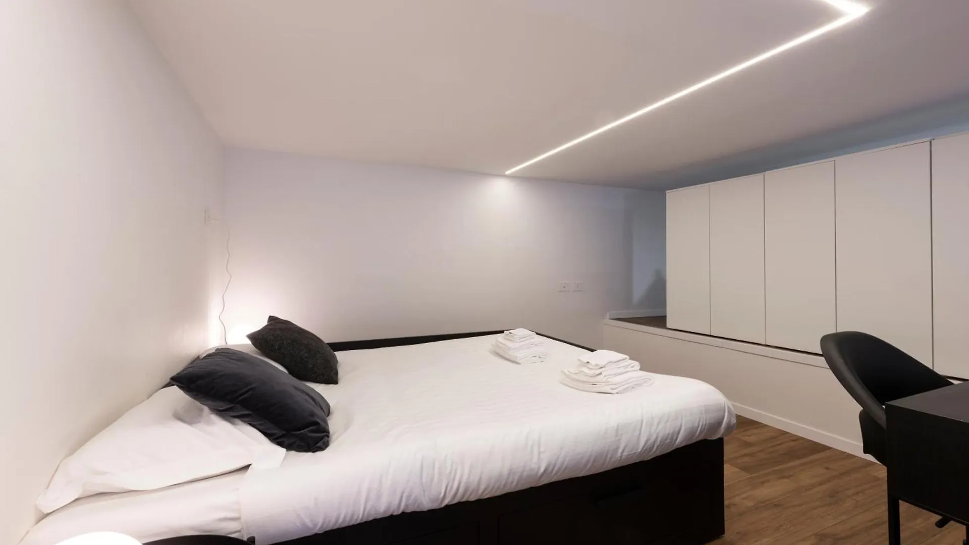 شقة New Luxury Loft - Prada-Bocconi ميلان إيطاليا