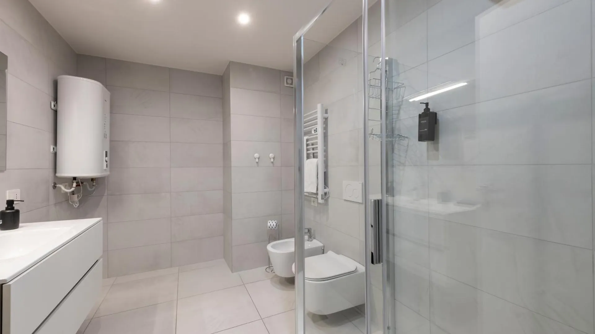 Apartmán New Luxury Loft - Prada-Bocconi Milán